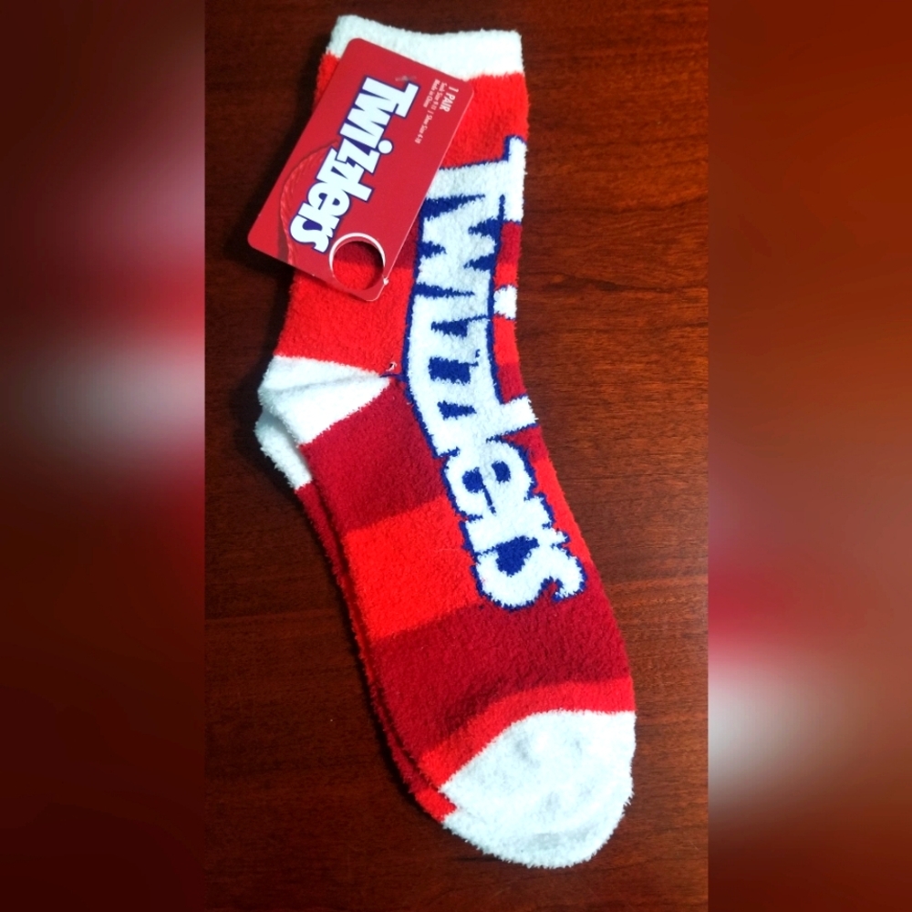 Twizzlers Licensed Fuzzy Soft Socks  Womens/Girls NWT